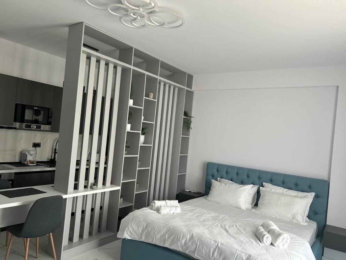 Studio Mamaia-Seaonbeach-By Mihaela Exterior photo